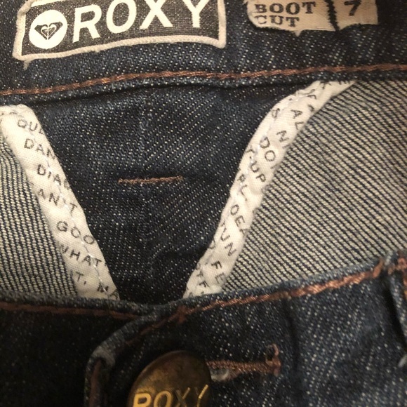 Roxy Women’s Jeans Size 7 - Picture 8 of 8